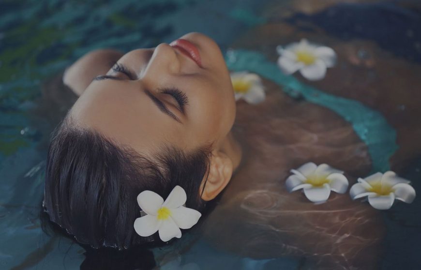 Cras ultricies ligula sed